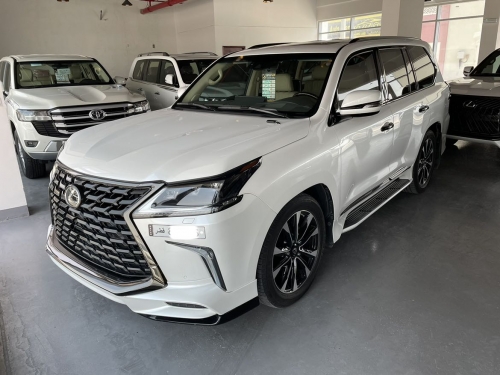 Lexus LX 570 2021